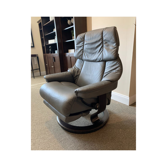 Reno Large Classic Power Recliner