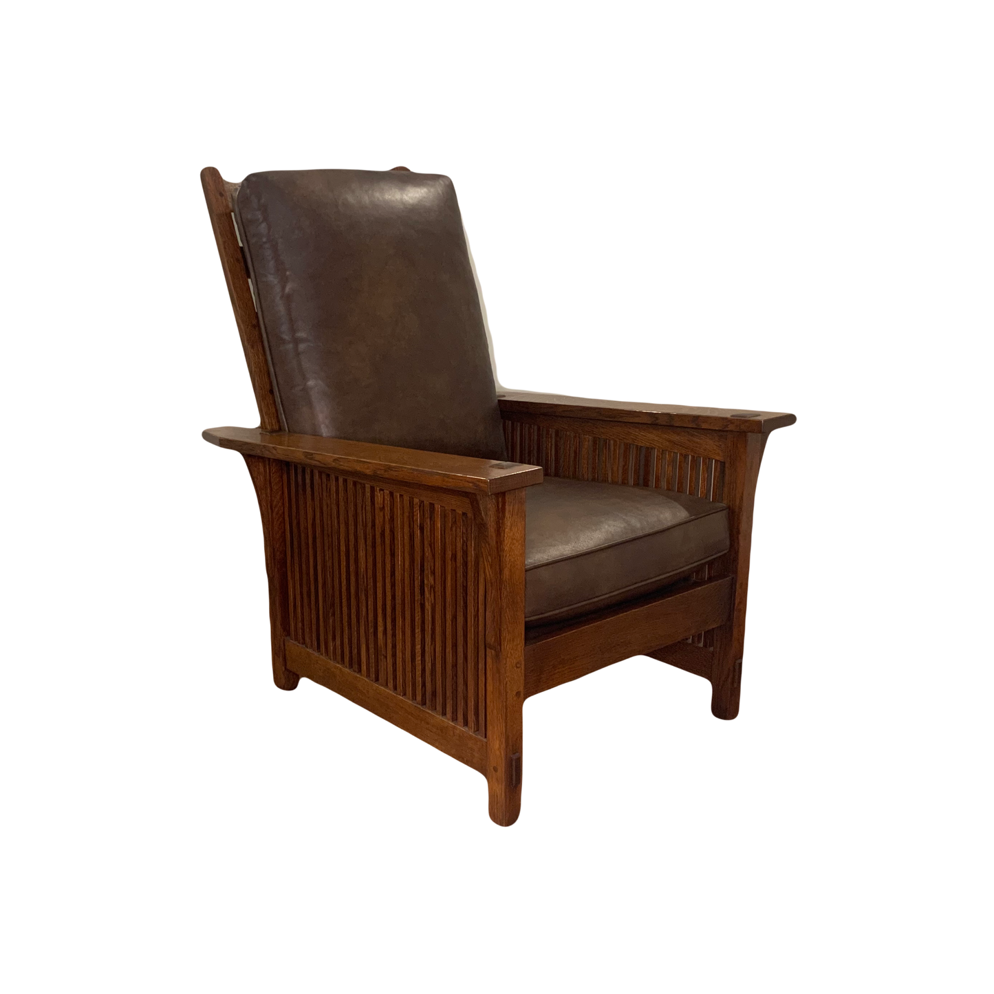 Compact Spindle Morris Chair